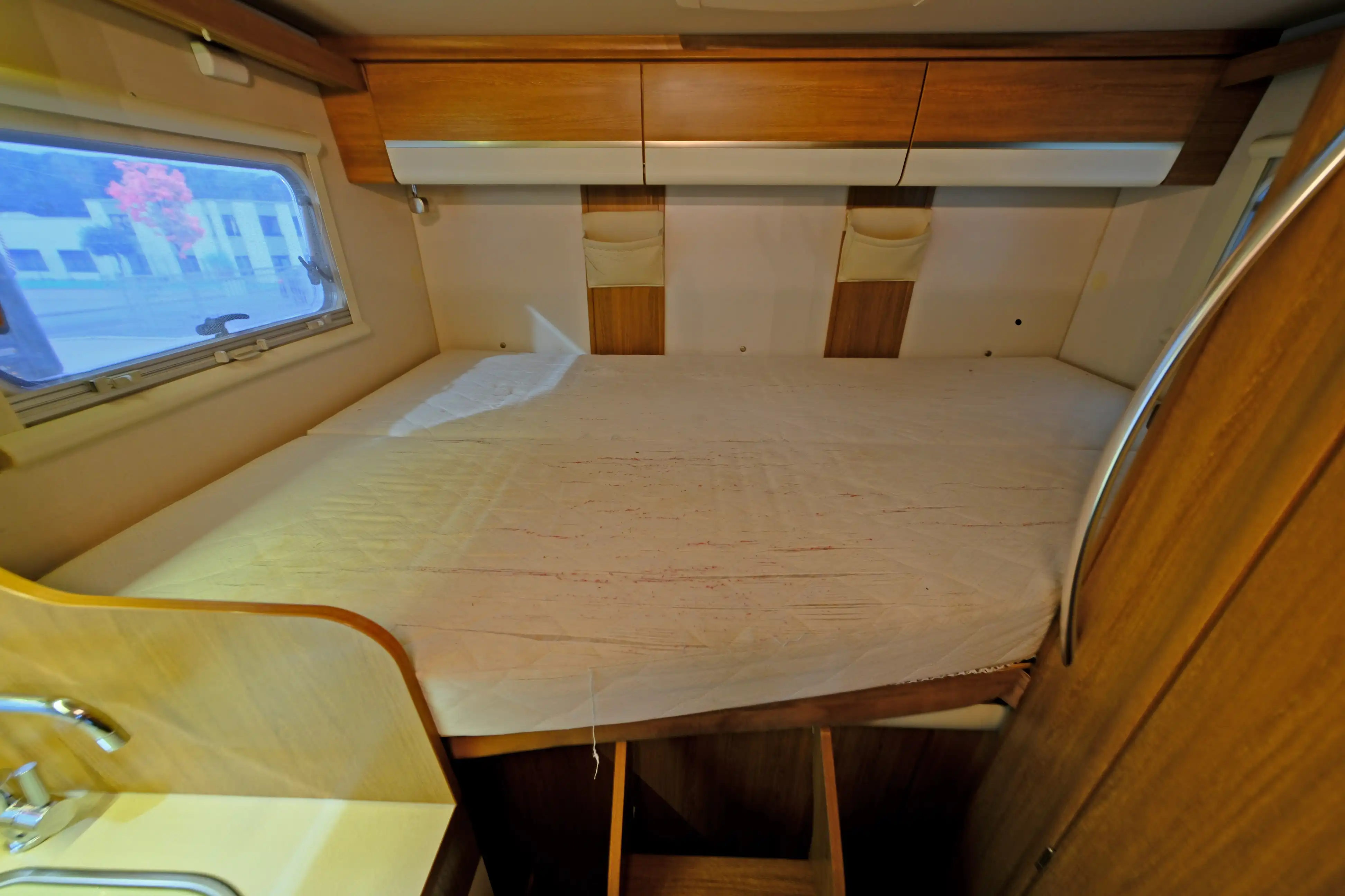 EURAMOBIL Profila T 590 FB